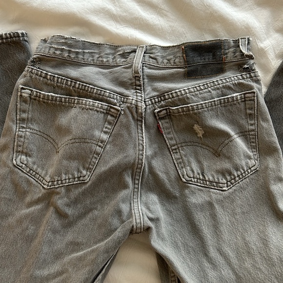 Vintage Gray Distressed Levi’s 501s - Picture 3 of 7